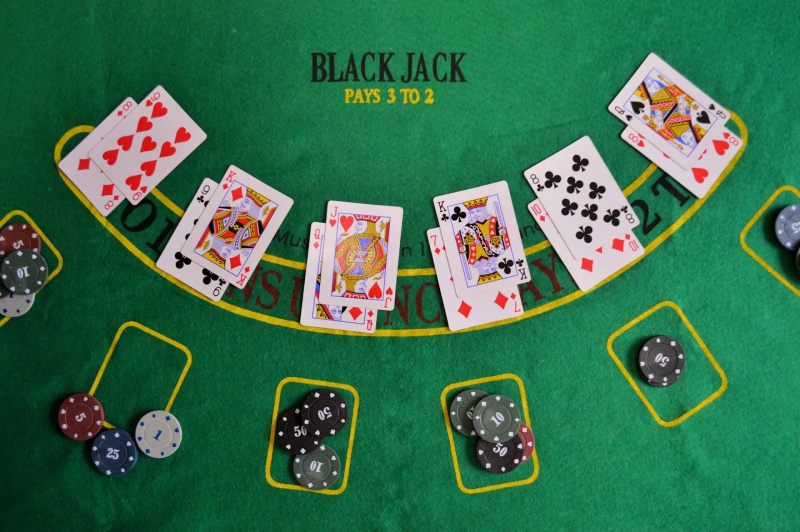 Blackjack 33win đang nổi đình nổi đám trong thị trường giải trí